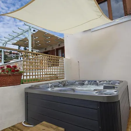 Albatros Villa
